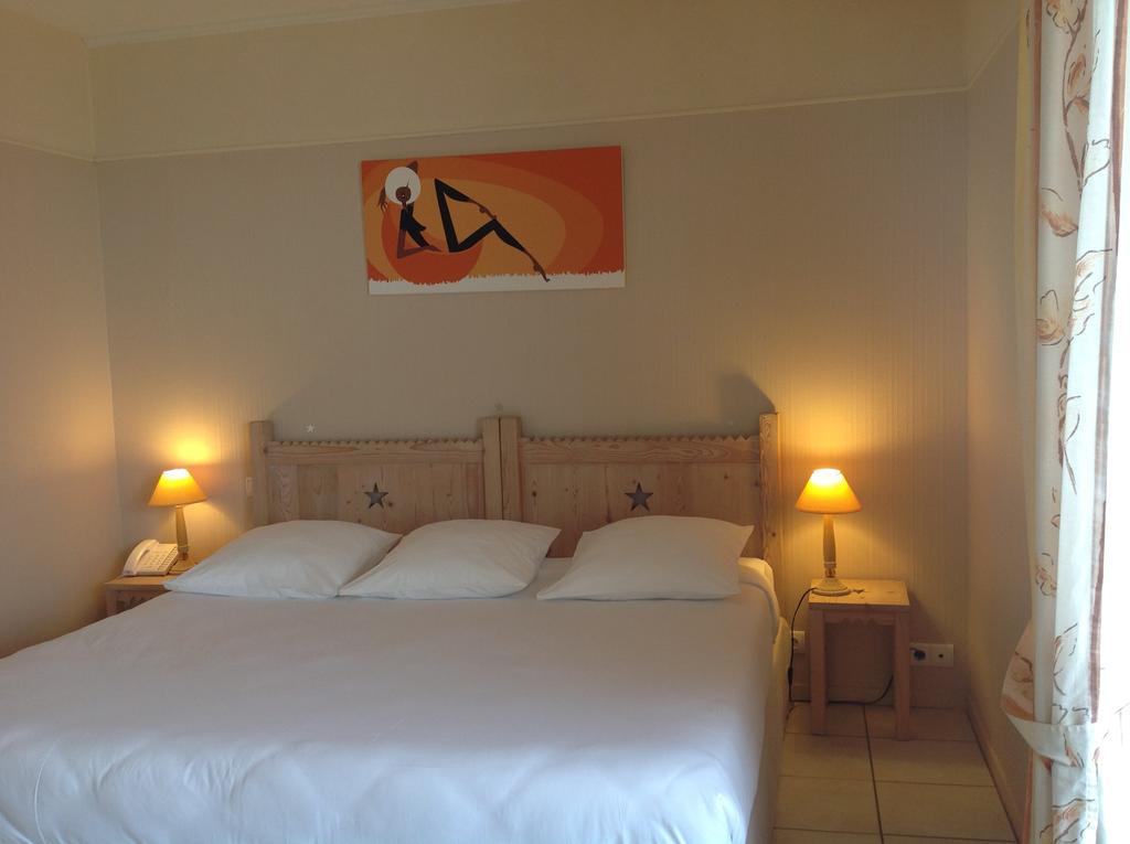 L'Oasis Hotel เอวิยงเลบานส์ ห้อง รูปภาพ