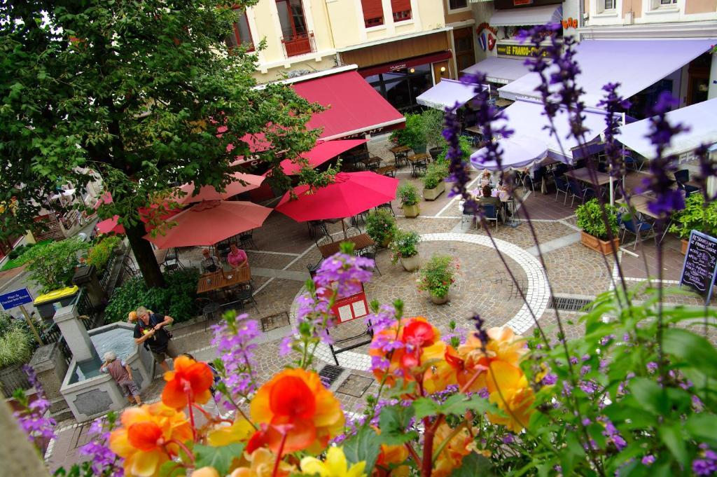 L'Oasis Hotel เอวิยงเลบานส์ ภายนอก รูปภาพ
